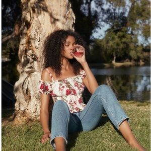 NWT Reformation Ryeton Top in Georgette